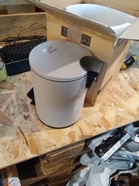 Coș de gunoi cosmetic Spirella Adelar, 3 L, oțel inoxidabil, cu mecanism de închidere silențioasă (Softclose) — bază ușor îndoită (stare: vezi a 2-a imagine) 4