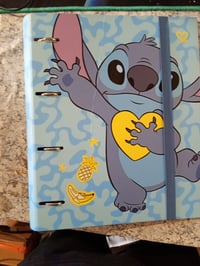 Dosar cu inele A4 Premium Grupo Erik Disney Stitch Tropical, 4 inele - Albastru - Ușoară cută (stare: vezi a 2-a imagine) 2