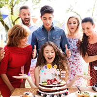 Koboko Szülinapi Tortadísz Szett - Rózsaszín Happy Birthday Felirattal, Szívecskés Zászlókkal - Fiúknak és Lányoknak - Gyerek Születésnapi T 5