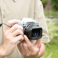 Fujifilm XF 27mm F2.8 R WR objektívhez JJC fém napellenző és sapka 9