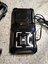 KDD Gaming Fejhallgató és Controller Tartó Állvány Wireless Töltővel, LED Világítással 9 Fénymóddal, 2 USB és 1 Type-C Porttal, Fekete, PC 2
