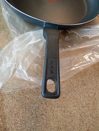 Tigaie Tefal XL Force C38508, 32 cm, înveliș antiaderent, indicator de temperatură Thermo-Signal, rezistentă la cuptor până la 175°C, nu este compatibilă cu inducția, fabricată în Franța 4
