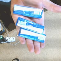 Náhradná hlavica pre sonickú zubnú kefku Oral-B Pulsonic Sensitive, biela, 3 ks (1 ks – 1 ks hlavica chýba (stav: pozri 2. obrázok)) 2