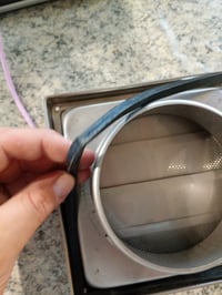Nerezová ventilačná mriežka ACONDE 125 mm so sieťkou proti hmyzu do kúpeľne — bez skrutiek (stav: pozri 2. obrázok) 2
