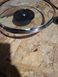 Zanetti stakleni poklopac s ručkom za lonac i tavu, promjer 18 cm — neispravan, djelomično funkcionalan: oštećen na dva mjesta (stanje: vidi drugu sliku) 6