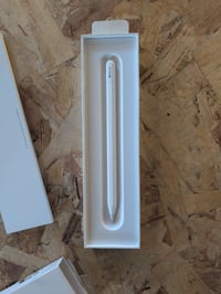 Dotykové pero Apple Pencil (USB-C) – chybné, čiastočne funkčné: Problém s batériou alebo nabíjacím portom (stav: pozri 2. obrázok) 2