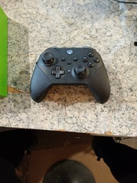 Bežični kontroler Xbox Elite Series 2 crni, kompatibilan s Xbox Series X/S, One, Windows 10/11, Android i iOS uređajima, rabljeno 2