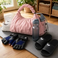Štartovací balíček do fitka: 1x vak + 1x rukavice + 1x shaker 800ml + 1x šľapky 1