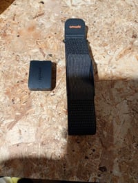 Inteligentný náramok Amazfit Helio Strap, čierny — chybný, na náhradné diely: nenabíja sa a nezapína sa (stav: pozri 2. obrázok) 2