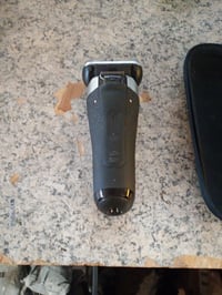 Aparat de ras electric pentru bărbați Braun Series 8 8517s, cu 4+1 capete de ras, precizie — fără încărcător și cap de ras, netestat (stare: vezi a 2-a imagine) 2