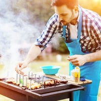Weber Rozsdamentes Acél Grill Eszköztartó és Tányérrendező, 23 cm 2