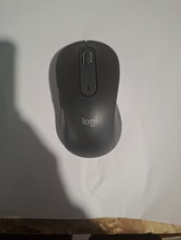 Mouse wireless Logitech Signature M650 L pentru mâini mari, click silențios, negru, design pentru dreptaci, utilizat 2