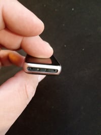 Inteligentné hodinky/fitness náramok Samsung Galaxy Fit3, farba Pink Gold – netestované (bez nabíjacieho kábla a remienkov) (stav: pozri 2. obrázok) 4