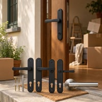 Ajtócsere okosan: 90 mm fekete kilincsgarnitúra + Bluetooth ajtózár PIN-kóddal, alkalmazással 1