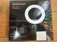YIDOBLO 18 hüvelykes 96 W dimmelhető LED gyűrűfény állvánnyal, digitális képernyős ring light készlet YouTube és önarcképhez, fehér 3