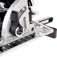 Makita DSS610Z 18V Akkumulátoros Körfűrész Li-Ion - Gép Akkumulátor Nélkül, 3.7 RPM, 54W, Gumírozott Markolat, Ferdevágási Funkcióval 4