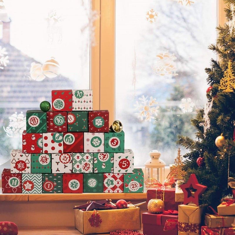 Kesote Adventi Naptár: 24 Újratölthető Doboz Karácsonyi Díszekkel és Számokkal