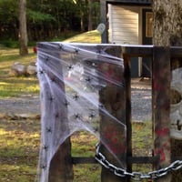 Óriás Halloween Pókháló Szett 100g - 60 Műpókkal, Fekete-Fehér, 27m² 5