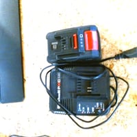 Încărcător de acumulator — Mașină de tuns iarba cu acumulator Einhell GE-CM 18/33 Li Kit Power X-Change (piesă de schimb) 2
