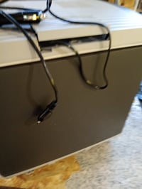 Geantă frigorifică termoelectrică AEG KK 28, 28 L, 12V/230V, portabilă, camping — defectă, funcționează parțial: cablu de alimentare defect (stare: vezi imaginea 2) 2