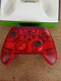 Xbox Wireless Controller Pulse Cipher Special Edition – — hibás, részben működik: jobb oldali joystick driftel (állapot: lásd a 2. képet) 3