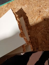 FMD Möbel Step 3 cipősszekrény 3 lehajtható ajtóval, fehér — hibás, alkatrésznek: törött oldalsó elemek (állapot: lásd a 2. képet) 3