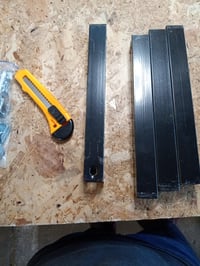 Súprava nôh k roštu El Zorro bez koliesok, 4 ks, 275x30x30 mm, kovové, s pružinovým uchytením, použité 4