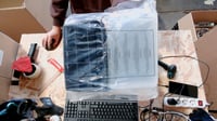Súprava silikónových foriem na ľad Blumtal, 3 ks – Zásobník na ľad s vekom, forma na XL kocky, bez BPA, čierna, 15 priehradiek – Použité 13