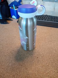 Detská nerezová fľaša na vodu Mepal Campus s vyklápacím uzáverom, nepriepustná, 600 ml, Unicorn Glow — vyskúšaná (stav: pozri 2. obrázok) 3