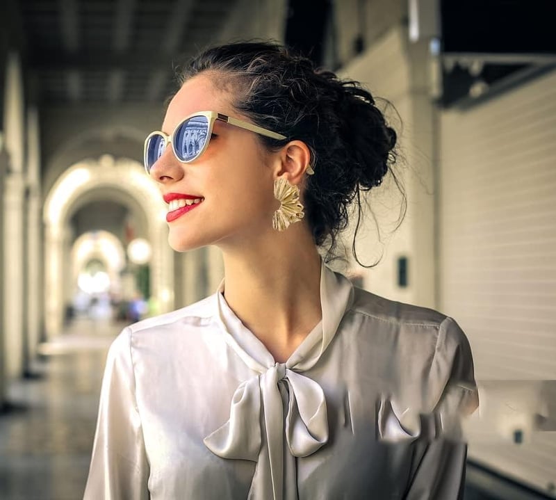GUIZIYAO Ginkgo Levél Fülbevaló - Nagyméretű Arany Női Fülbevaló, Különleges Vintage Dizájn, Hipoallergén Anyag, Elegáns Ékszer