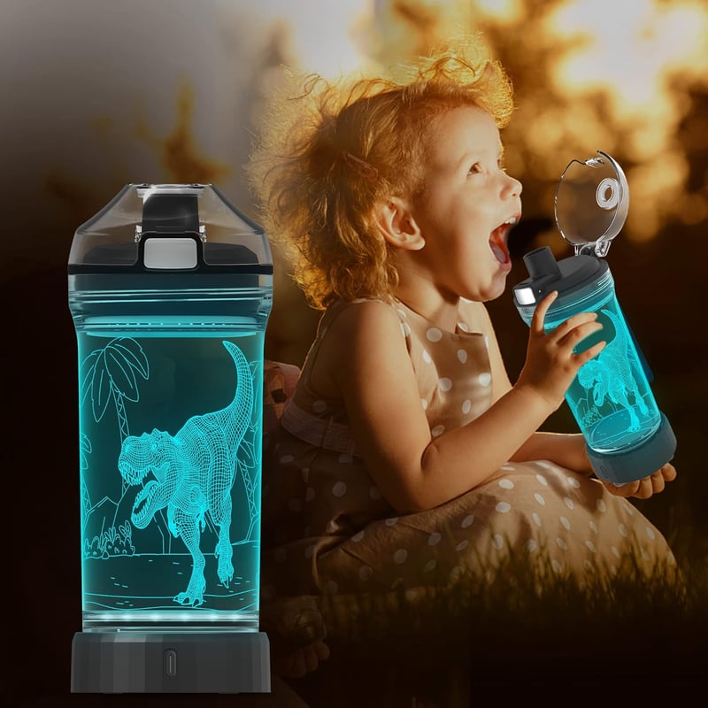 Lightzz Dinoszaurusz Gyerek Kulacs 3D LED Világítással - 14oz/397ml BPA-mentes Tritan - Iskolai, Túra, Kemping Ivópalack Fiúknak 3-15 Évesek
