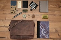 LEABAGS Vintage Bőr Férfi Válltáska 15"-os Laptophoz - Szürkésbarna 6