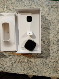 Ceas inteligent Fitbit Versa 4 cu GPS integrat, autonomie a bateriei de 6 zile, rezistent la apă, Android și iOS — fără curea (stare: vezi a 2-a imagine) 2