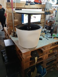 Masă bar și ladă frigorifică de exterior Keter Cool Bar, 30 L, 45 doze, 52x42x52 cm, maro – cu lovituri și zgârieturi ușoare (stare: vezi poza nr. 2) 3