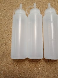 Set de 4 flacoane dozatoare Lestiven Squeeze pentru vopsea, 250 ml (lipsește 1 buc.), flacon dozator din plastic pentru pictură 5
