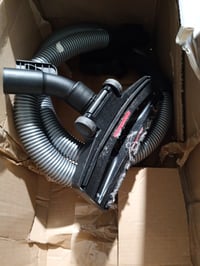 Aspirator fără sac Bosch Serie 2 BGC05AAA1, recipient 1,5 litri, violet-antracit, stare utilizată 3