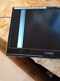 Televizor Smart LED Reflexion LEDW16IBT 16 inch Full HD 12V/24V Bluetooth WiFi — defect, pentru piese: ecran cu dungi (stare: vezi a 2-a fotografie) 2