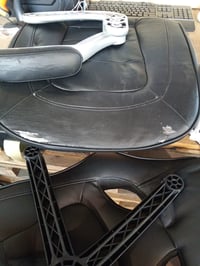 Scaun de birou ergonomic rotativ SONGMICS cu înălțime reglabilă, negru, 70x65x115 cm, cu suprafața din piele uzată (stare: vezi a 2-a imagine) 2