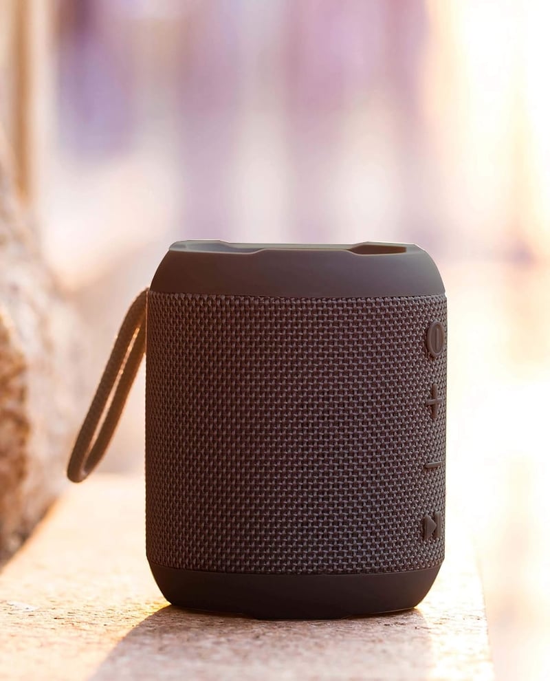 SENXINGYAN Bluetooth Hangszóró 20W - IPX6 Vízálló, 360° Sztereó Hangzás, 16 Órás Üzemidő, Kihangosítás, FM/AUX/USB/TF, Hordozható