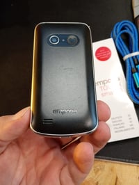 Emporia TOUCHsmart.3 New Edition 4G vyklápací telefón pre seniorov, čierny, 3,25" — poškriabaný kryt, bez nabíjacej stanice (stav: pozri 2. obrázok) 3