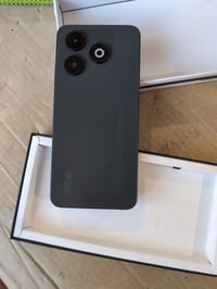 Smartphone SPC Discovery 3, ecran IPS 6,8" 120Hz, 4GB RAM, 128GB stocare, cameră duală 50MP, NFC, Android 14, încărcare rapidă 5000mAh, Dark 2