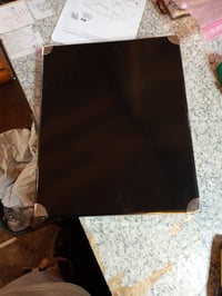 Idena 10520 crna kutija za pohranu s metaliziranim rubovima i oznakom, 36x28x17 cm — tragovi ljepila i ogrebotine (stanje: vidi 2. sliku) 4