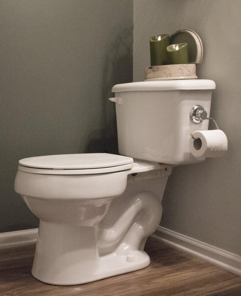 MaxHold Fúrás Nélküli WC-Papír Tartó - Tapadókorongos Vákuum Rendszer - Rozsdamentes Acél - 10 kg Teherbírás - Fürdőszobába és Konyhába