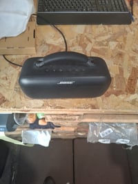 Boxă portabilă Bluetooth Bose SoundLink Max, rezistentă la apă, 20 — defectă, pentru piese: buton de pornire înfundat (stare: vezi a 2-a imagine) 2