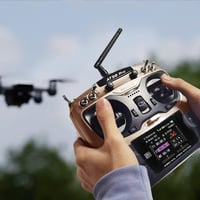 Radiolink AT9S Pro 12 csatornás RC távirányító R9DS vevővel drónokhoz, repülőkhöz 6
