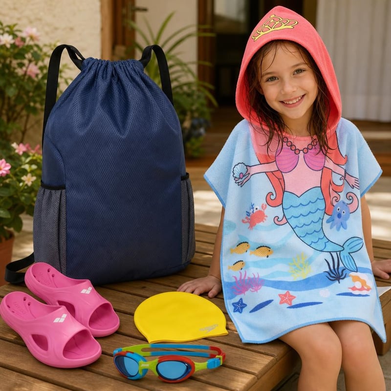 Pachet aventură la piscină: sandale + ochelari + cască + rucsac + poncho