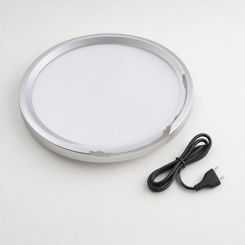 Lampă de plafon cu LED WARMELLE 48W 6500LM 38 cm Argintiu 3 — defectă, funcționează parțial: margine abajur ruptă (stare: vezi a 2-a fotografie)