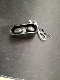 JBL Wave Buds 2 True Wireless Bluetooth slušalice s tehnologijom uklanjanja buke, 40 sati reprodukcije — nedostaju silikonski umetci (stanje: vidi 2. sliku) 2