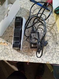 Duálna nabíjacia stanica Sony PlayStation 5 DualSense pre PS5 — chybná, na náhradné diely: nenabíja ovládač (stav: pozri 2. obrázok) 2