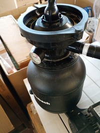 Piesková filtrácia Steinbach Classic 250N pre bazény – 7-cestný ventil, manometer, 3,8 m³/h, 200 W, prípojka 32/38 mm, max. 19 000 l 3